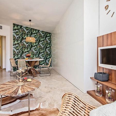 Sweett - Cosy Ciutadella Apartment Barcelona Luaran gambar